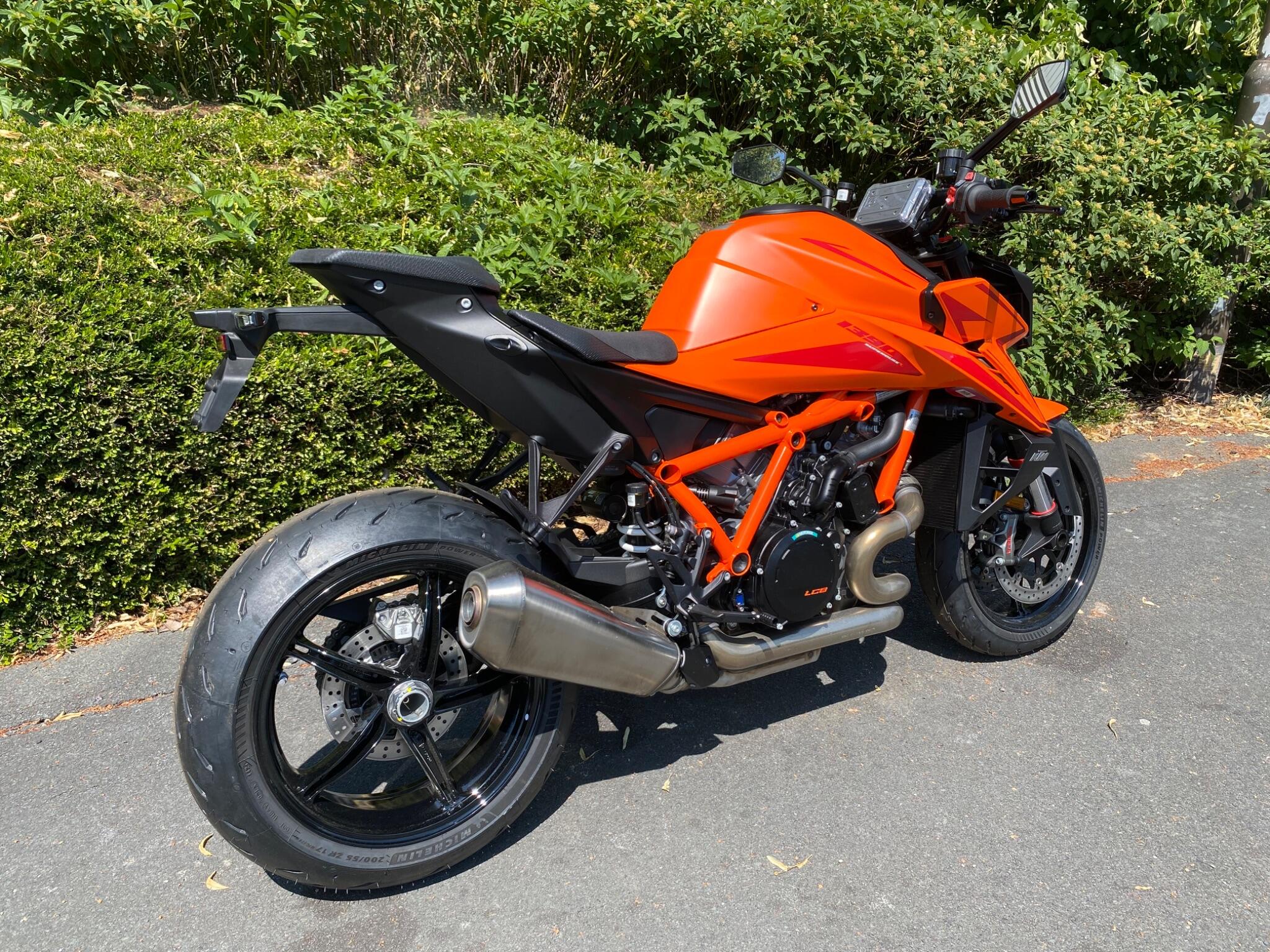 2026 KTM 1390 Super Duke R